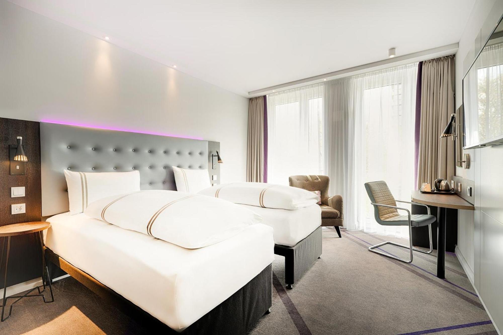 Double or Twin Room,1767159826:JPEG